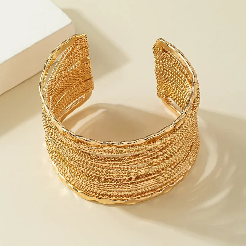 Metal Wire Bangle For Women Fashion Jewelry Geometric Cuff Trendy Heavy Punk Styles Wholesales Accessories Gifts 582 250327