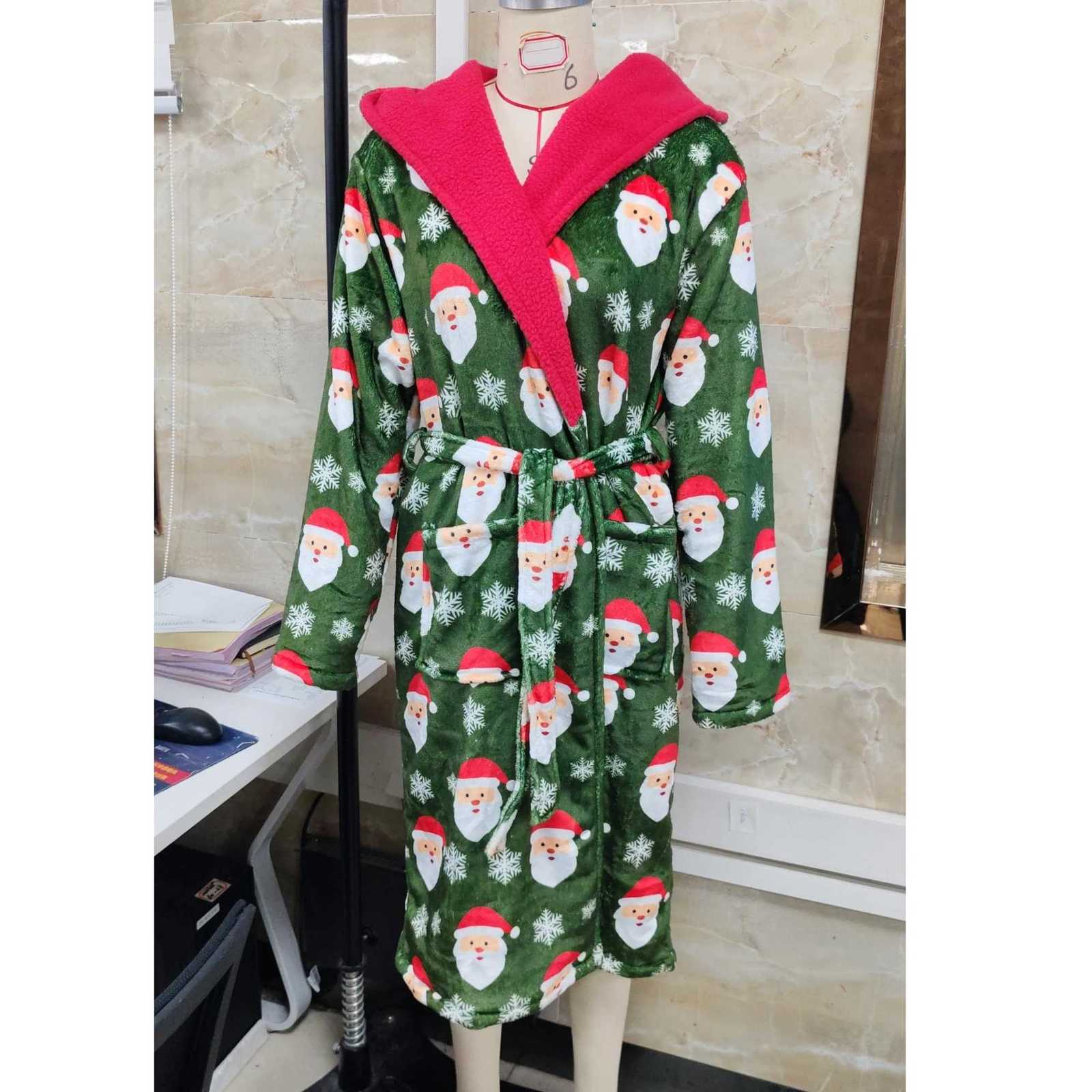 Christmas Womens Long Bathrobes Fashionable Soft Warm Reindeer Print Hooded Robes Loose Funny Christmas Robes C251104