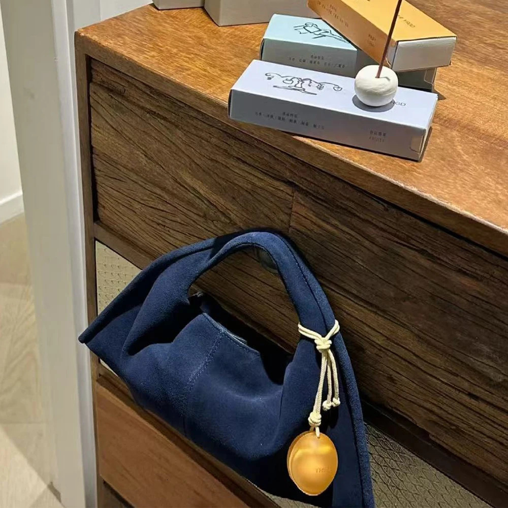 Fashion Ruched Womens Handbag Retro Artificial Suede Shoulder Bag Womens Matte Clutch Womens Cloud Unloading Bag 250402