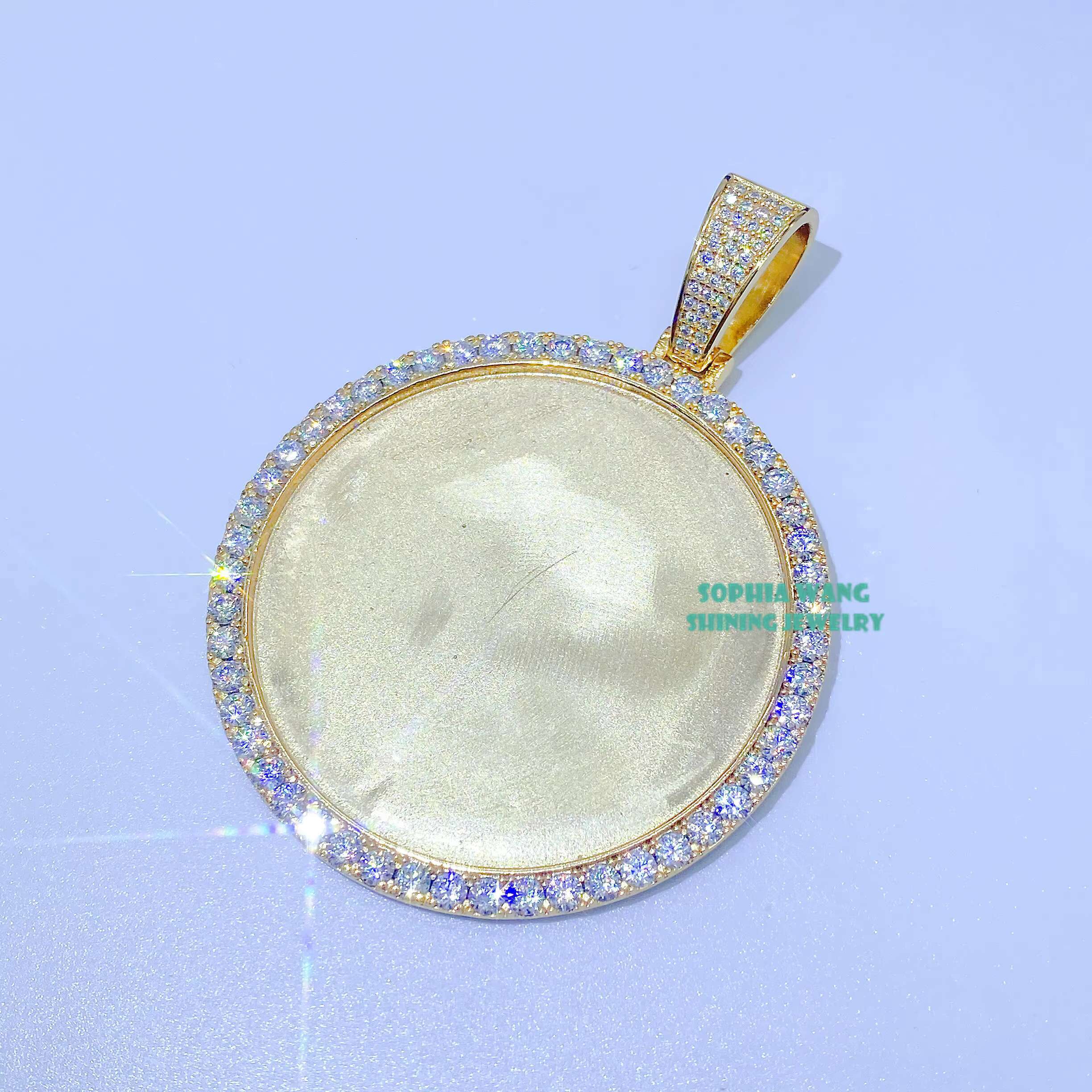 Custom Hip Hop Jewelry 18K Gold Plated Iced Out Moissanite Diamond Photo Memory Locket Pendants Picture Necklace