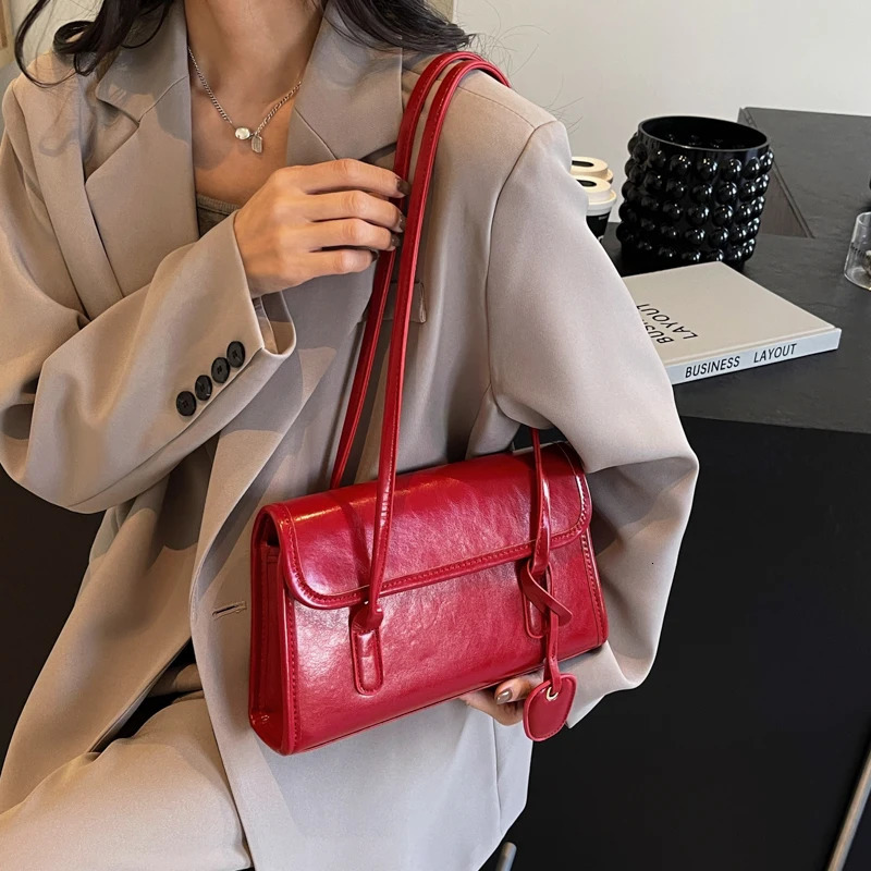 LEFTSIDE PU Leather Womens Underwear Bag Spring Y2K Womens Shoulder Bag Womens Simple White Handbag and Wallet 250402