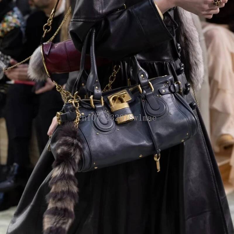 Luxury Designer Lock Buckle Tote Vintage Women Boston Hobo Large Capacity Commuting Shoulder Bag Ladies Female Handbag