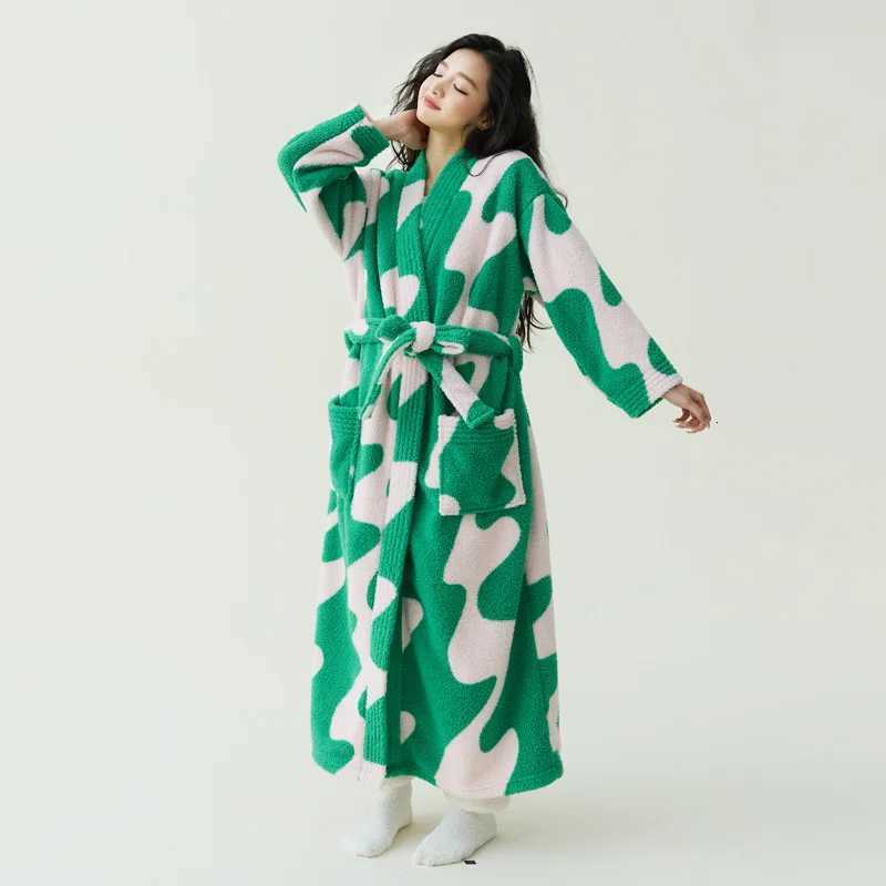 Womens Winter New Kimono Robe Ladies Coral Fleece Plush Warm Long Bathrobe Nightgown Sleepwear Female Thick Flannel Homewear C251104