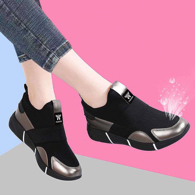 2024 New Women's Old Beijing Cloth Sports and Leisure Running Soft soled Loose Comfortable Work Travel Shoes for Women