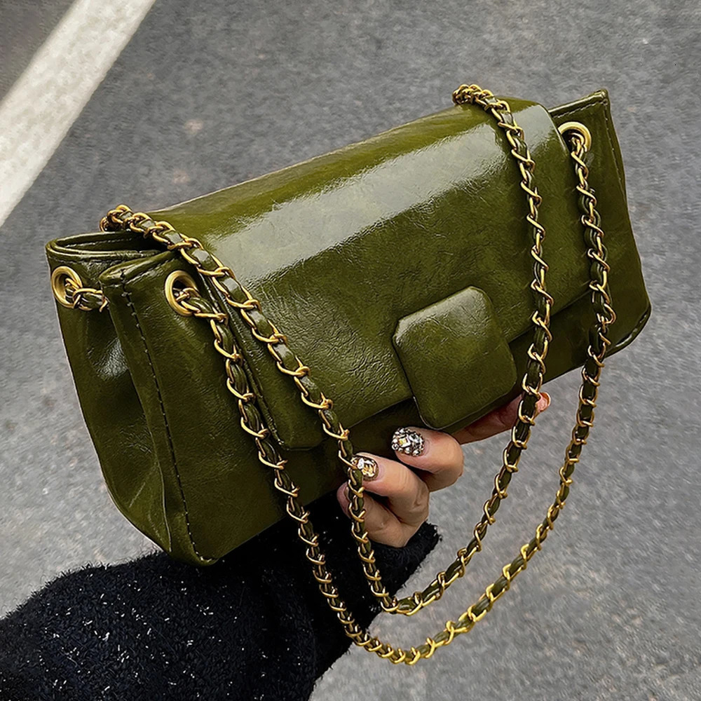 Retro womens underwear shoulder bag texture PU leather chain messenger bag Korean temperature matching handbag 250402