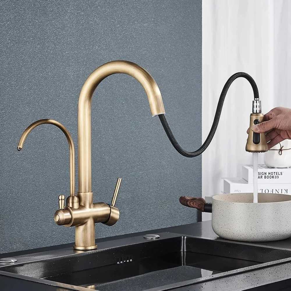 Vintage Brass Pl-Down Kitchen Faucet with Swivel Spout and Triple Function Spray Y251104