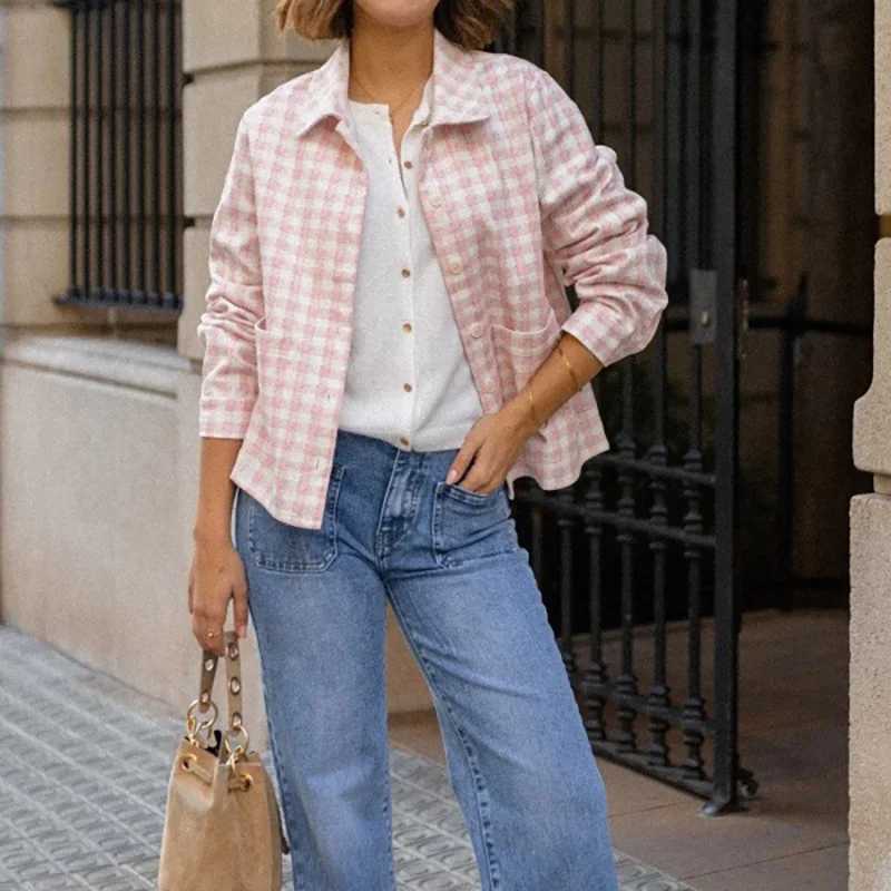 Autumn Fashion Lapel Collar Loose Short Coat Winter Elegant Plaid Print Jacket Button Commuter Women Casual Long Sleeve Cardigan J251103