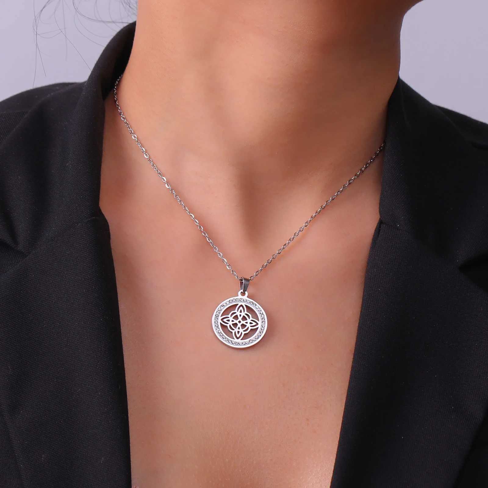 Skyrim Witchcraft Witch Knot Necklace Stainless Steel Clear Zircon Round Pendant Necklaces Amulet Wicca Jewelry Birthday GiftXJ251104