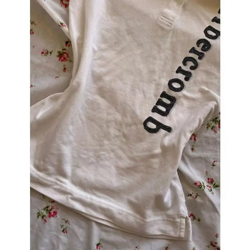 Y2k White Vintage Womens T-shirts Harajuku Short Sleeve Harajuku Printed American Style Tees Polo Collar Slim Tshirt Summer 250402