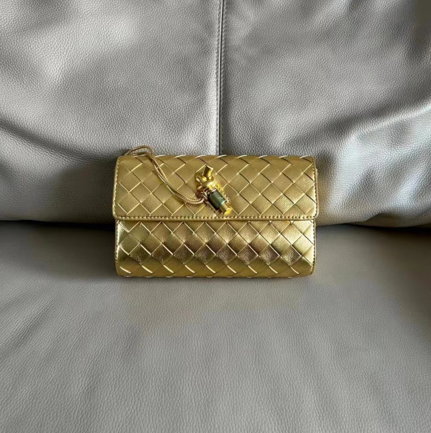 2025S New Model Designer Cowhide Braided Square Fashion All In One Mini One Shoulder Diagonal Cross Leather Purse For Women Mobile Phone Bag