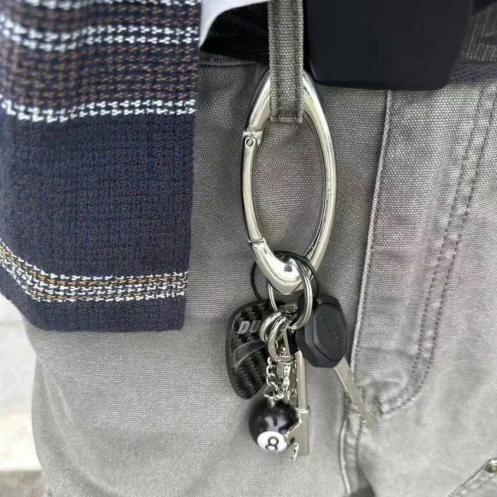 Twisted Metal Carabiner Keychain Multifunctional Mountaineering Car Key Ring Gothic Backpack Waist Hanging Decor DIY Y2KW251103
