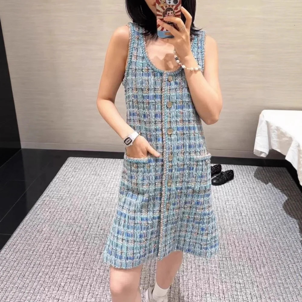 French Lady Blue Green Tweed round Neck Single Button Small Fragrance Style Jacket Vest Dress Set Casual Suit 251104
