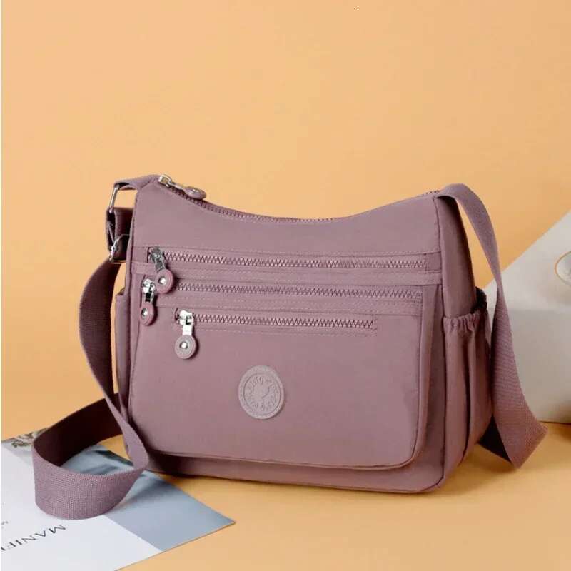 Women's Messenger Large Capacity Shoulder Polyester Fashion Cosmetic Simple and Versatile Handbag Crossbody Bag Purses