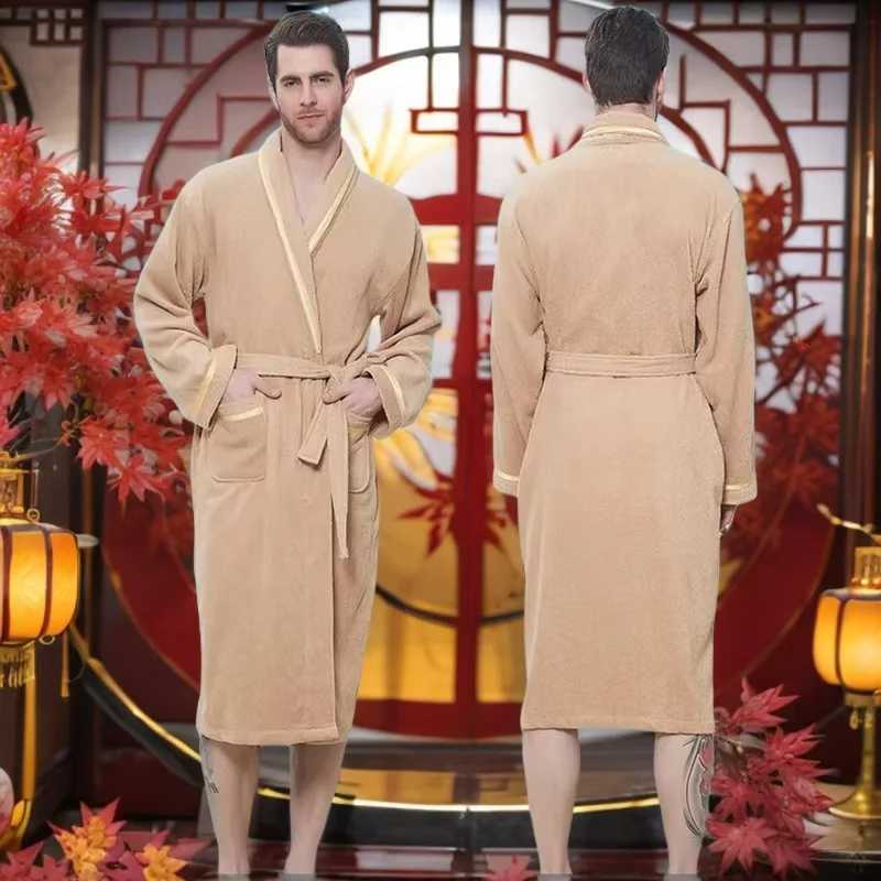 Winter Men Bathrobe Cotton Couples Pajamas Robe Lovers Sleepwear Towel Fleece Long Thincking Home Hotel Winter White Blue C251104