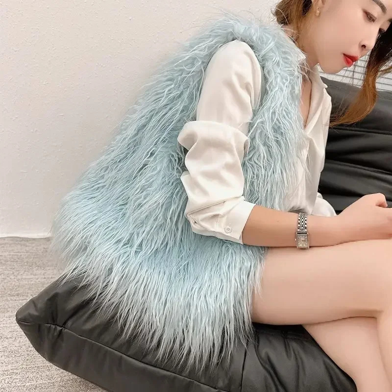Retro Y2k Girls Faux Fur Shoulder Bags Large Capacity Women Plush Underarm Bag Solid Color Ladies Fluffy Tote Handbags251104ww