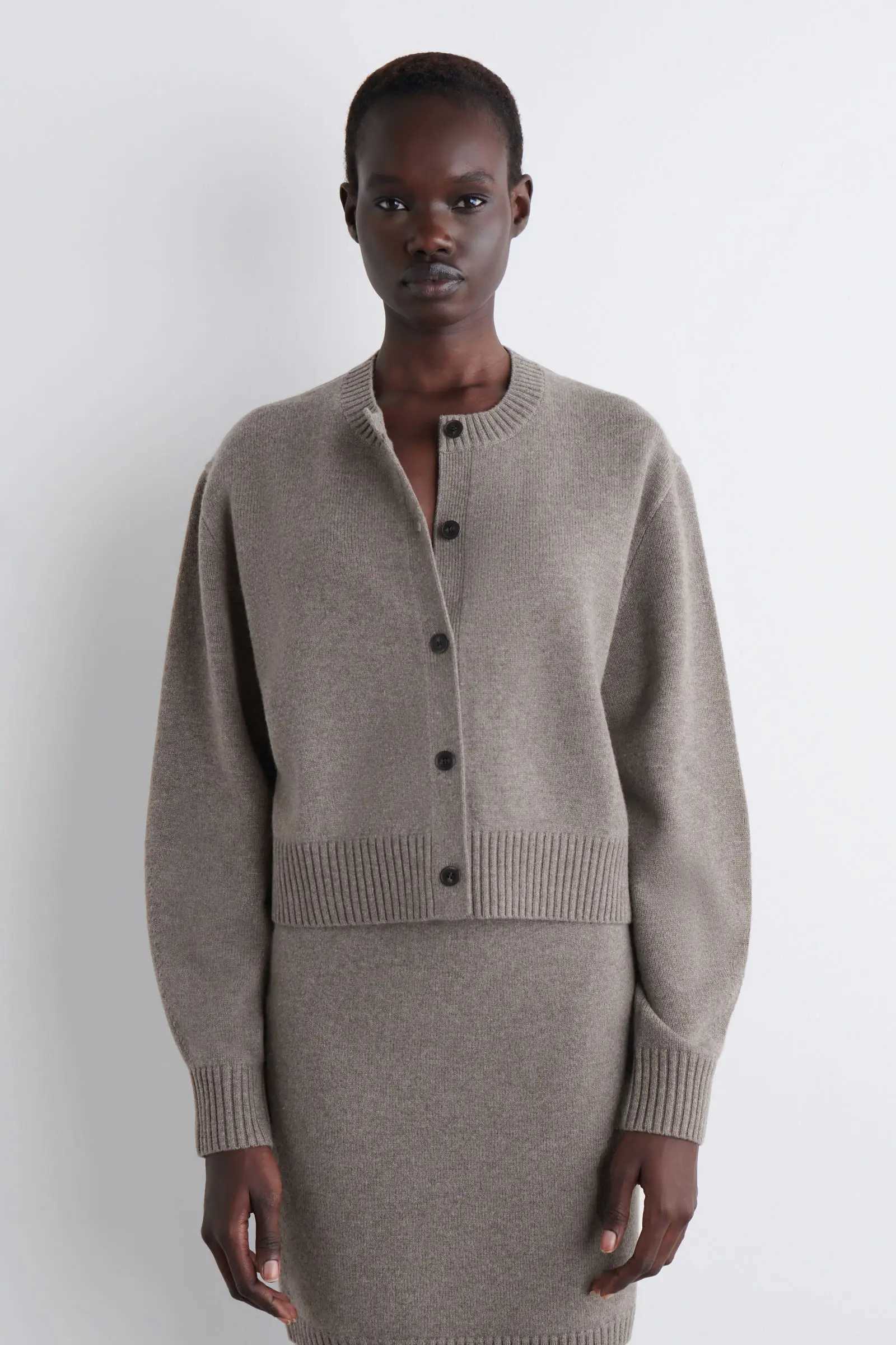 Ethereal MD 2025 cos autumn new style of Ladies casual and fashionable standard style blended grey knitted cardigan J251103