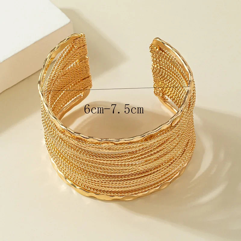 Metal Wire Bangle For Women Fashion Jewelry Geometric Cuff Trendy Heavy Punk Styles Wholesales Accessories Gifts 582 250327