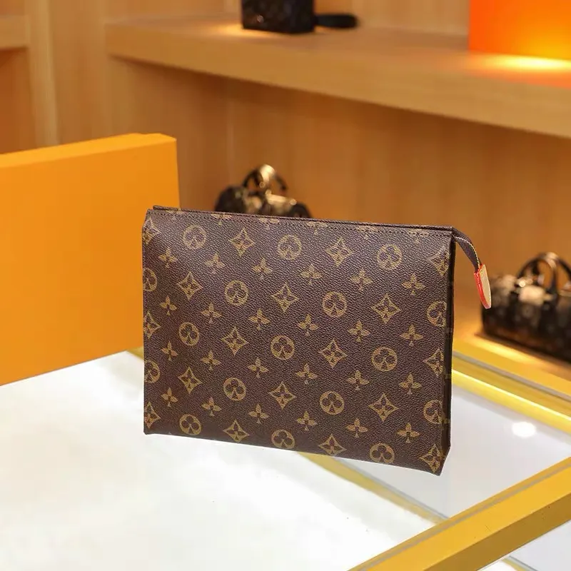 47542 Travel bag Toiletry Toilet Pouch 26 CM Protection Beauty Case Wash Bag Women Monograms Canvas Leather Waterproof Men Cosmetic Bags With dust bag