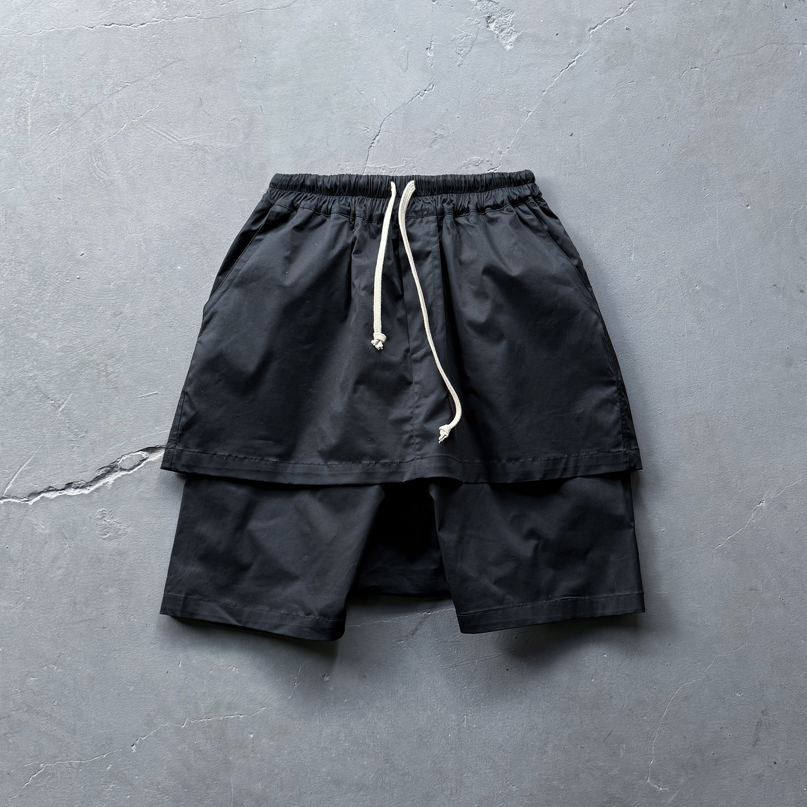 RO Style Shorts, Dark Double Layered Skirt, Hanging Crotch Baggy Skirt Pants, Drkshdw Loose Fit Five Quarter Pants For Men