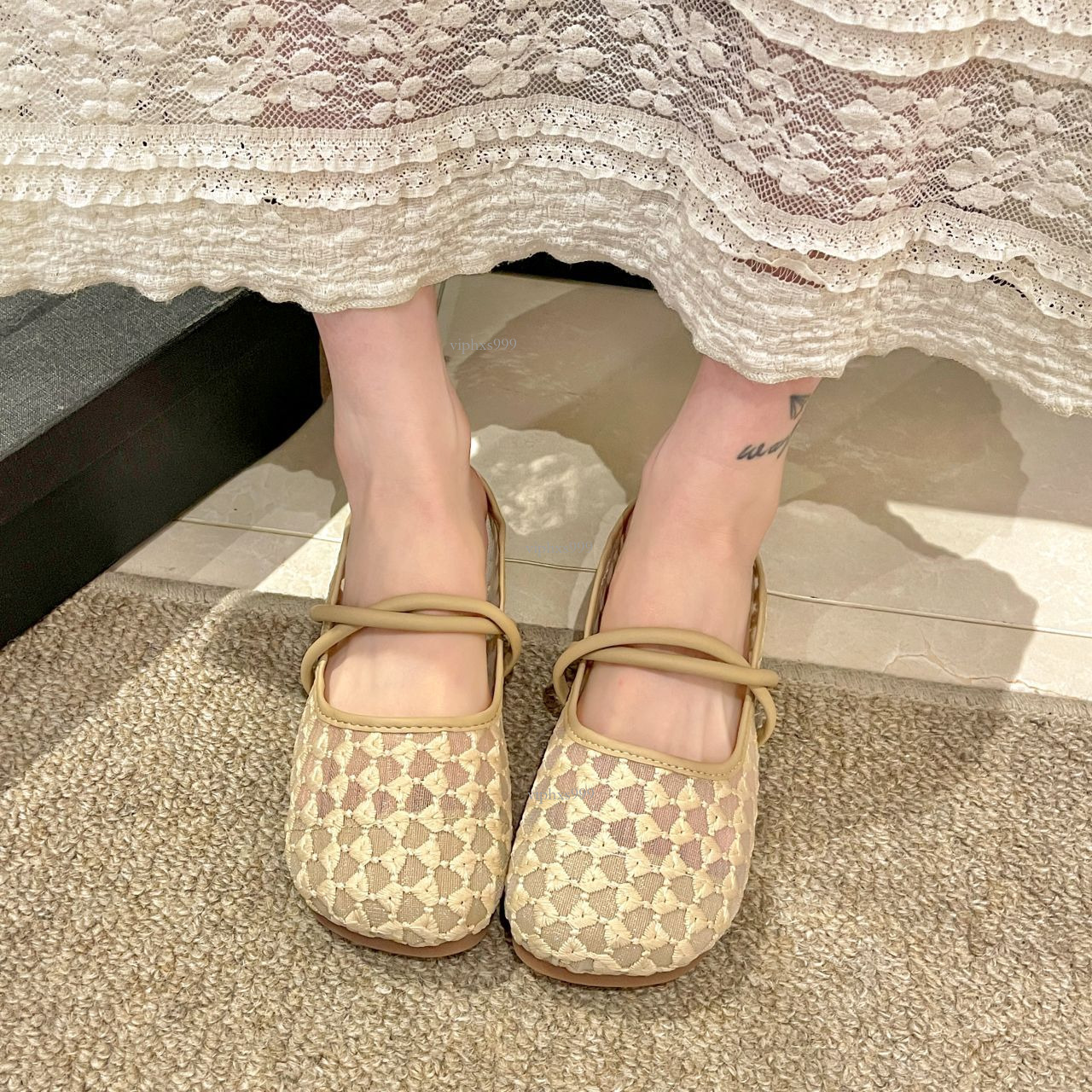 New Designer Sandals With Free Shipping Mesh Baotou Half Dragged Women's 2025 New Korean Edition One Word Casual Flat Outskirt Round Head Soft Bo