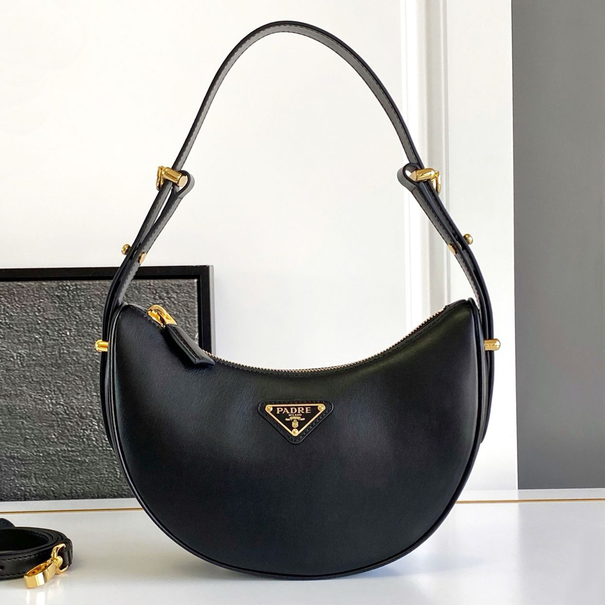 High Quality Designer bag Shoulder bag Luxury Leather Underarm Bag Summer Women Bag Handbags Leather Chain Bag Fashion Cross body Purses Wallet Black Classic Purse