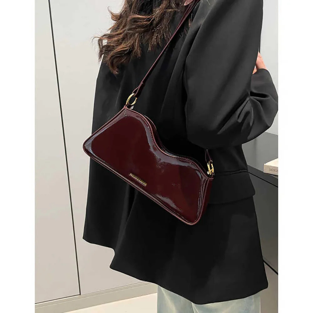 Womens Shoulder Bag Fashion Gloss Patent Leather Burgundy Underwear Bag Ten Font French Womens Handbag 250402