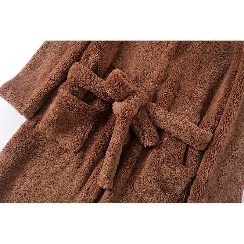 Winter Thicken Bathrobes Men and Women Kimono Robes Couples Warm Fleece Hoodie Bathrobe Mnes Long Sleeve Home Robes With Belt C251104