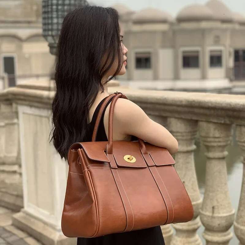 New Soft Leather Tote High-End Feel Oil Wax Skin Commuter Large Capacity Handbag Single Shoulder Crossbody Bag
