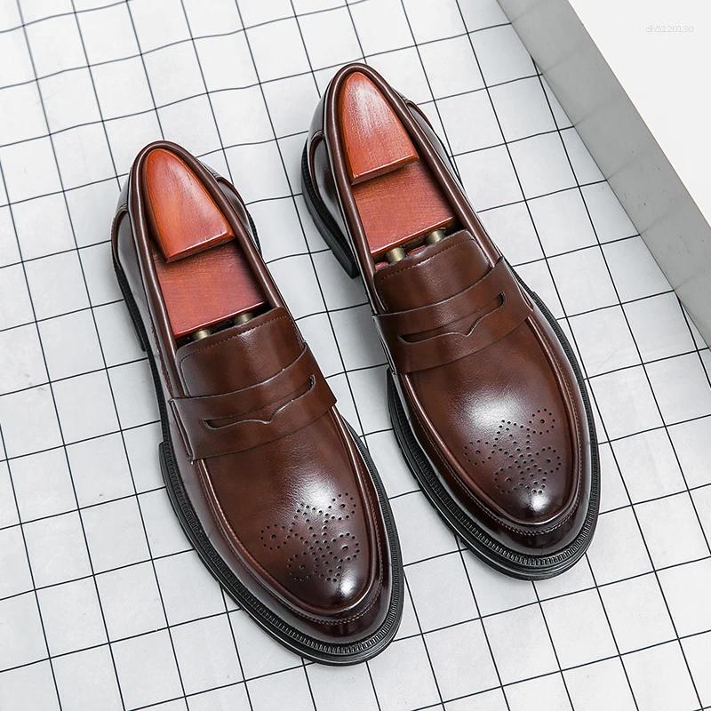 Dress Shoes High Quality Men's Office Casual Business For Men Brogues Leather Social Wedding Formal Loafers Male