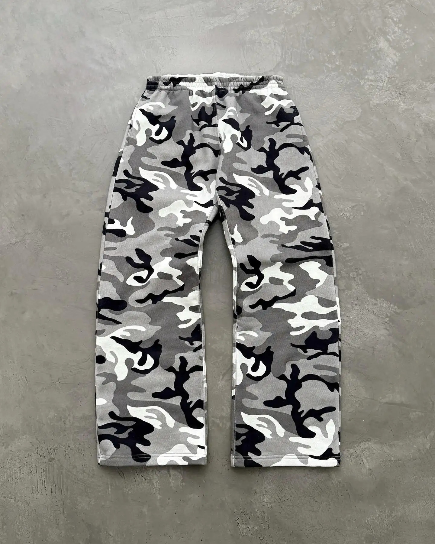 High Street Hip Hop Snow Camo Hoodie and Straight Leg Sweatpants Two Piece Set Y2k Retro Pullover Sweatshirt Streetwear Men 250403