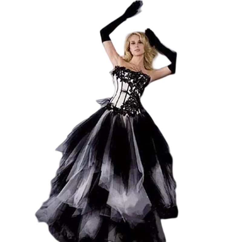 Black And White Gothic Wedding Dresses Strapless Ruffle Tiered A-Line Long Vintage Bridal Gown Lace Appliques Corset Vestido De Novia