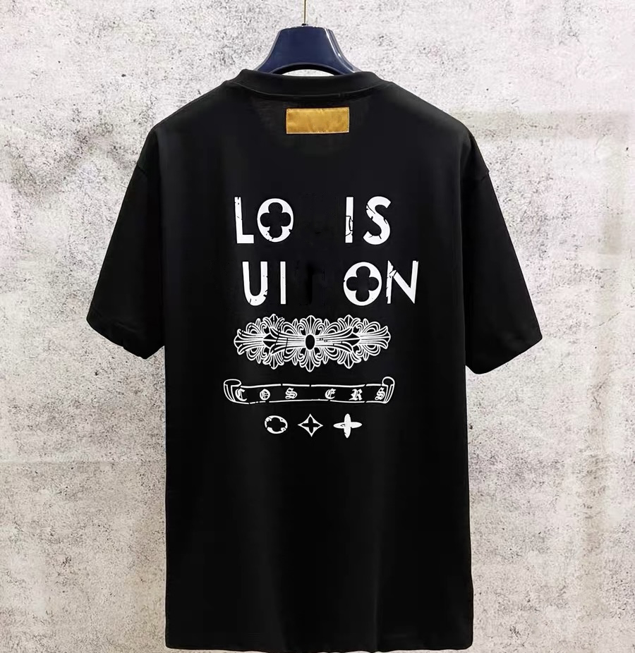 The designer of the new summer fashion and casual T-shirt brand features a stylish letter round-neck men's T-shirt and a comfortable cotton short-sleeved women's T-shirt