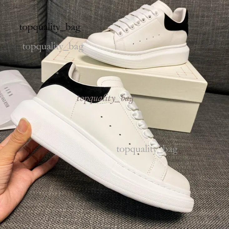 2025 10A Alexander Wangs Woman Shoe Oversized Sneaker Women Casual Leather Lace Up Fashion Platform White Black Men Luxury A9b 9Cf