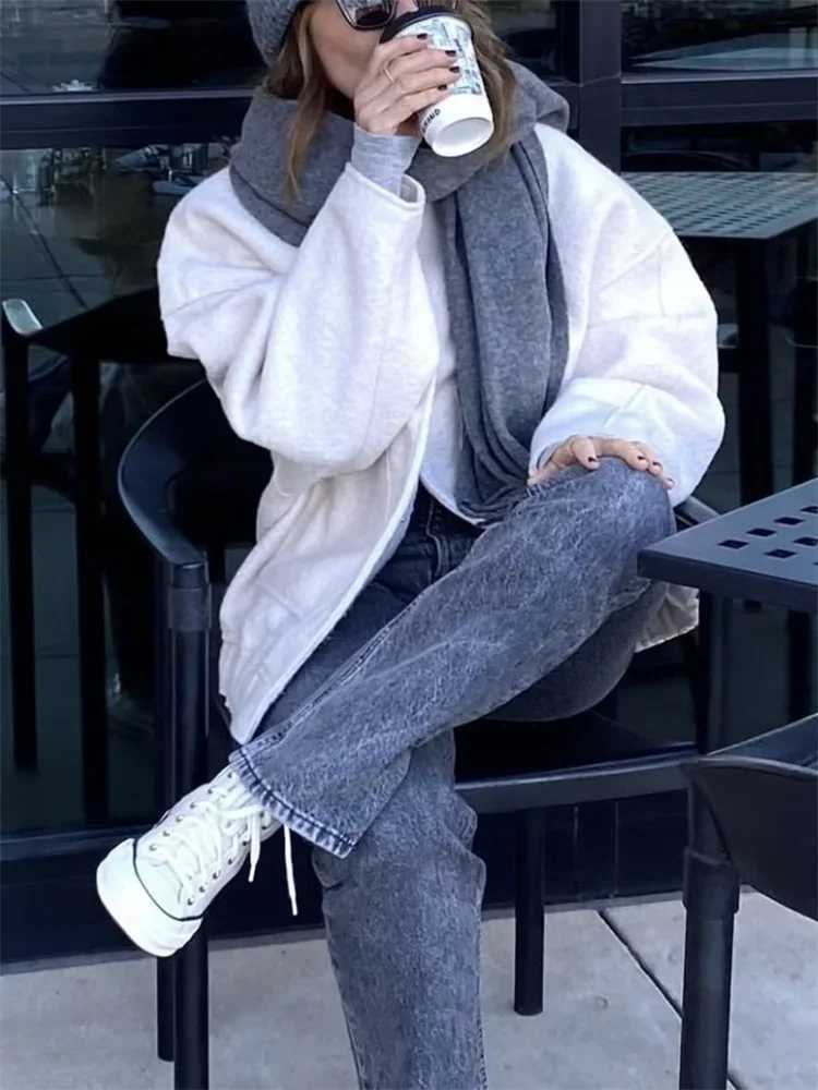 Woman Fashion Loose Gray Warm Baseball Jacket Autumn Casual Oversized Bomber Jacket Girls Vintage Thick Warm Outwear J2511241