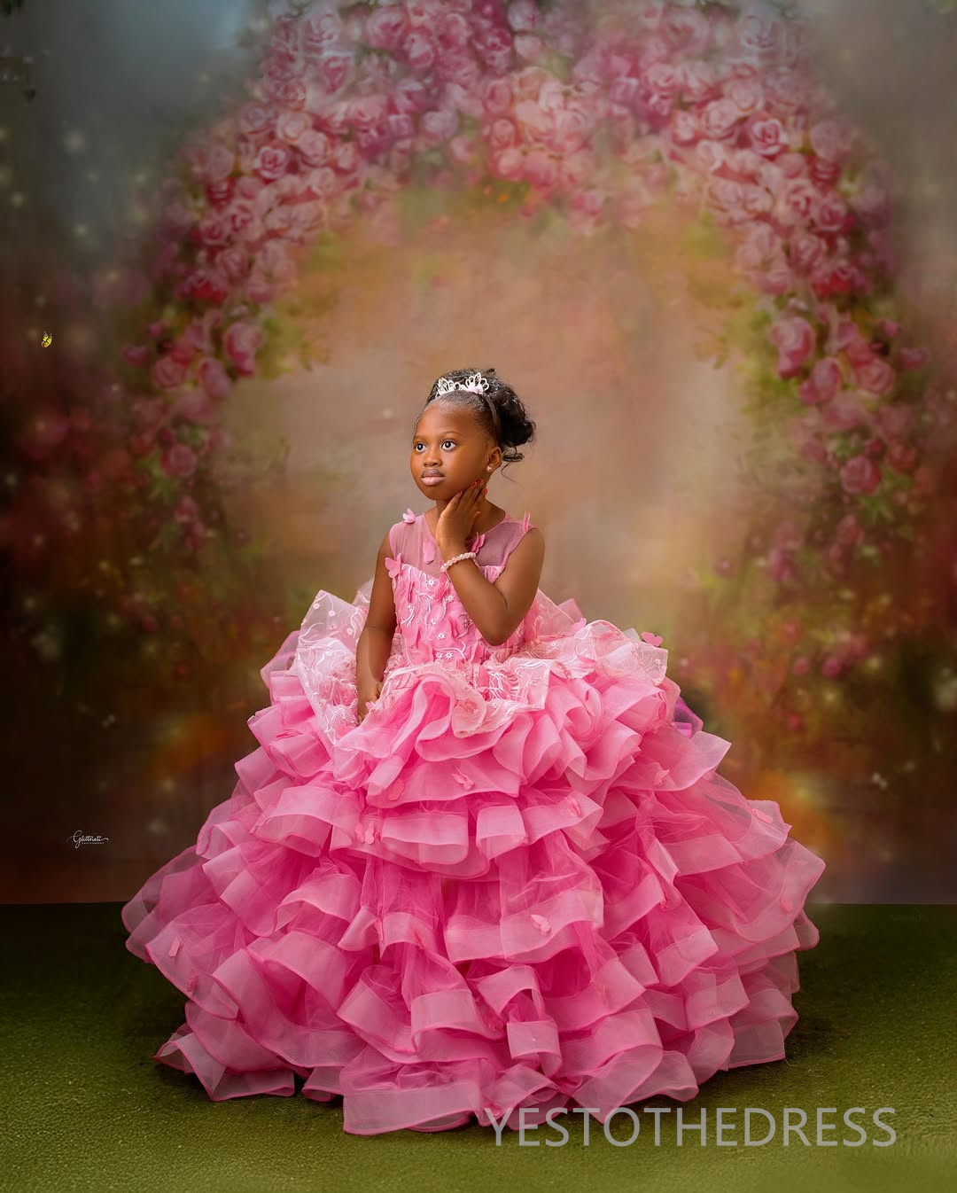 2025 Aso Ebi Pink Flower Girl Dresses Children Birthday Dress Illusion Sheer Neck Rhinestones Beaded Lace Tiered Tulle Princess Queen Ball Gown For Ma
