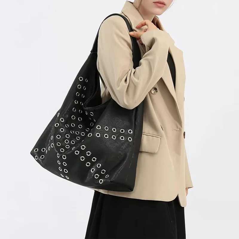 Hollow Metal Studded Underarm Shoulder BagPunk Edgy Corn Rivet Women HandbagSoft PU Vintage Motorcycle Style Everyday Tote Bag X251104