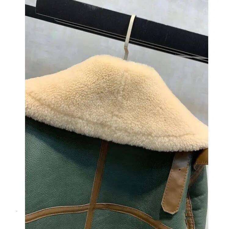 Women's Wear Sheepskin Wool Women Fleece Warm Winter Motorcycle Jacket Patchwork Short Streetwear Design PU Leather Coat