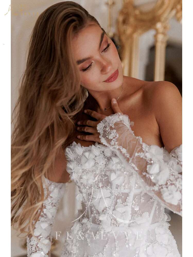 Beaded Short Wedding Dresses Saudi Arabia Lace Ral Appliques Long Sleeves Bridal Gown Mini Prom Party Dress Customized