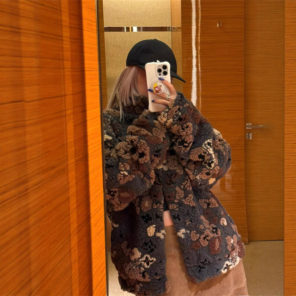 Designer's new autumn and winter American fashion brand lamb plush double-sided pilot jacket men's loose jacket