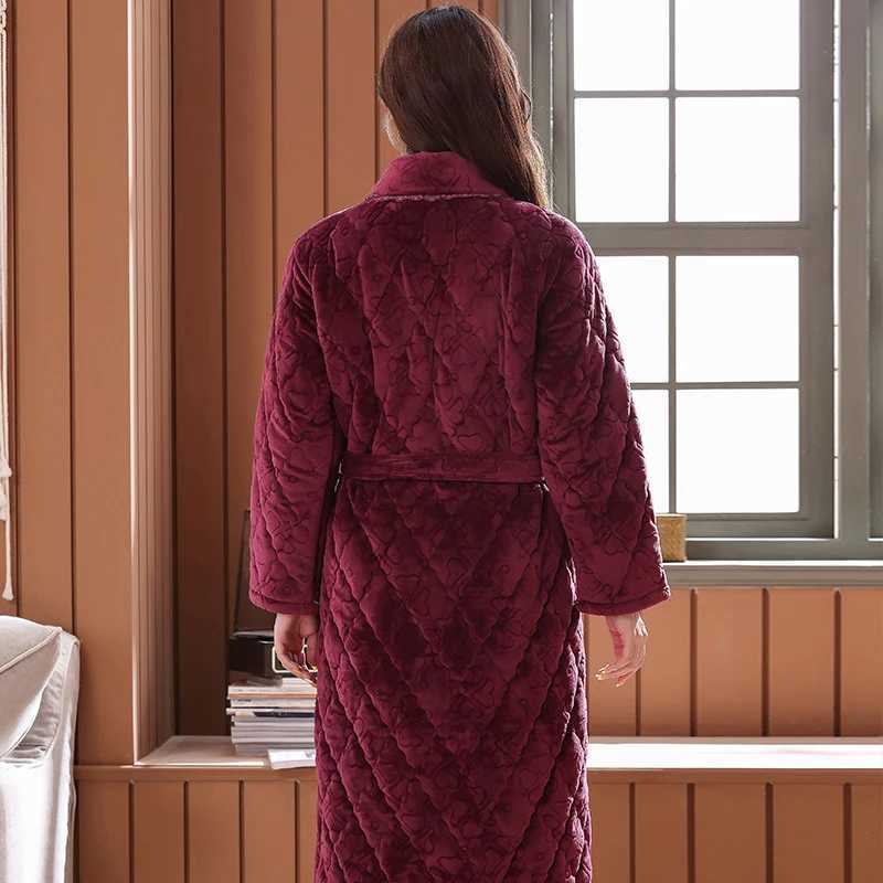 Coral fleece female bathrobe thick 3 layers quilted flannel bathrobe winter autumn thicken terry women long robe chinese kimono C251104