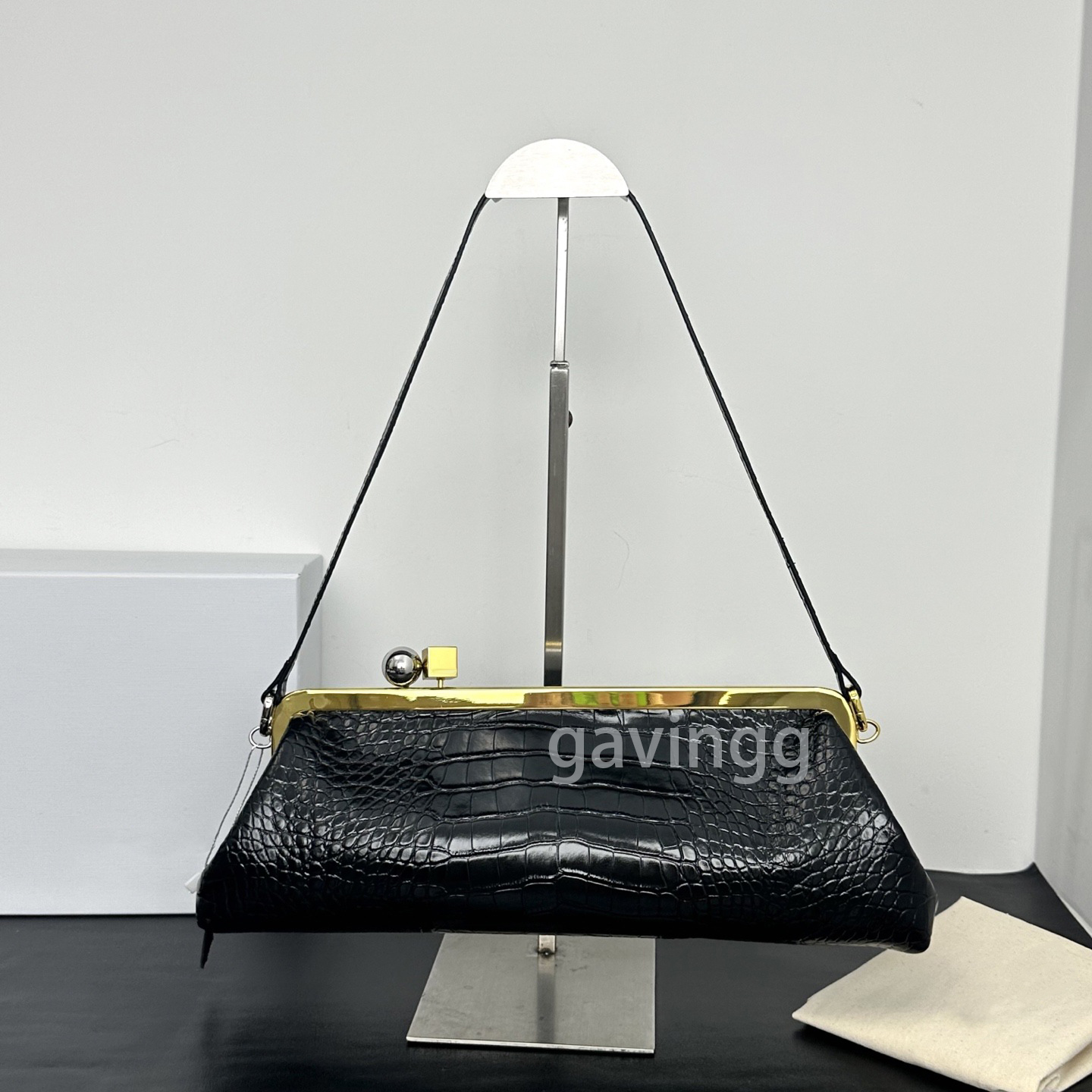 Luxury Shoulder Bag Designer Handbag New Fashion Baguette Bag Genuine Leather Commuter Casual Bag Clutch Underarm Bag For Women Women's Top Quality Evening Bag