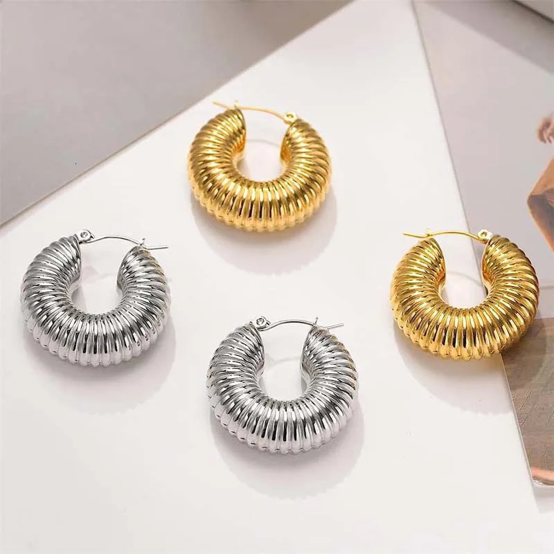 Fashion Gold Plated Round Thick Hoop Earrings for Women Metal Thread Texture Jewelry Gifts 250326