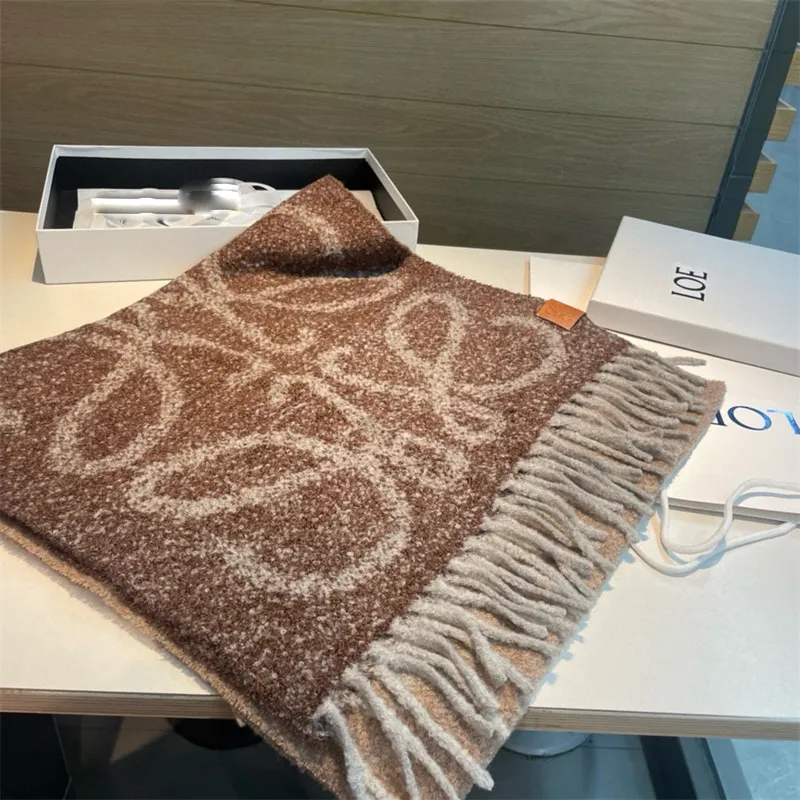 Double sided logo designer scarf for women cashmere designers echarpe men tassel winter schal full letters sciarpa soft warm wool luxury scarfs classic sjaal