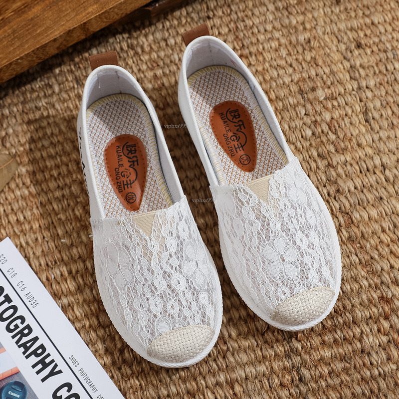 New Designer Sandals With Free Shipping Old Beijing Cloth Women's Hollow Out Breathable Mesh Anti Slip Soft Bottom One Step Fashion Versatile Sin