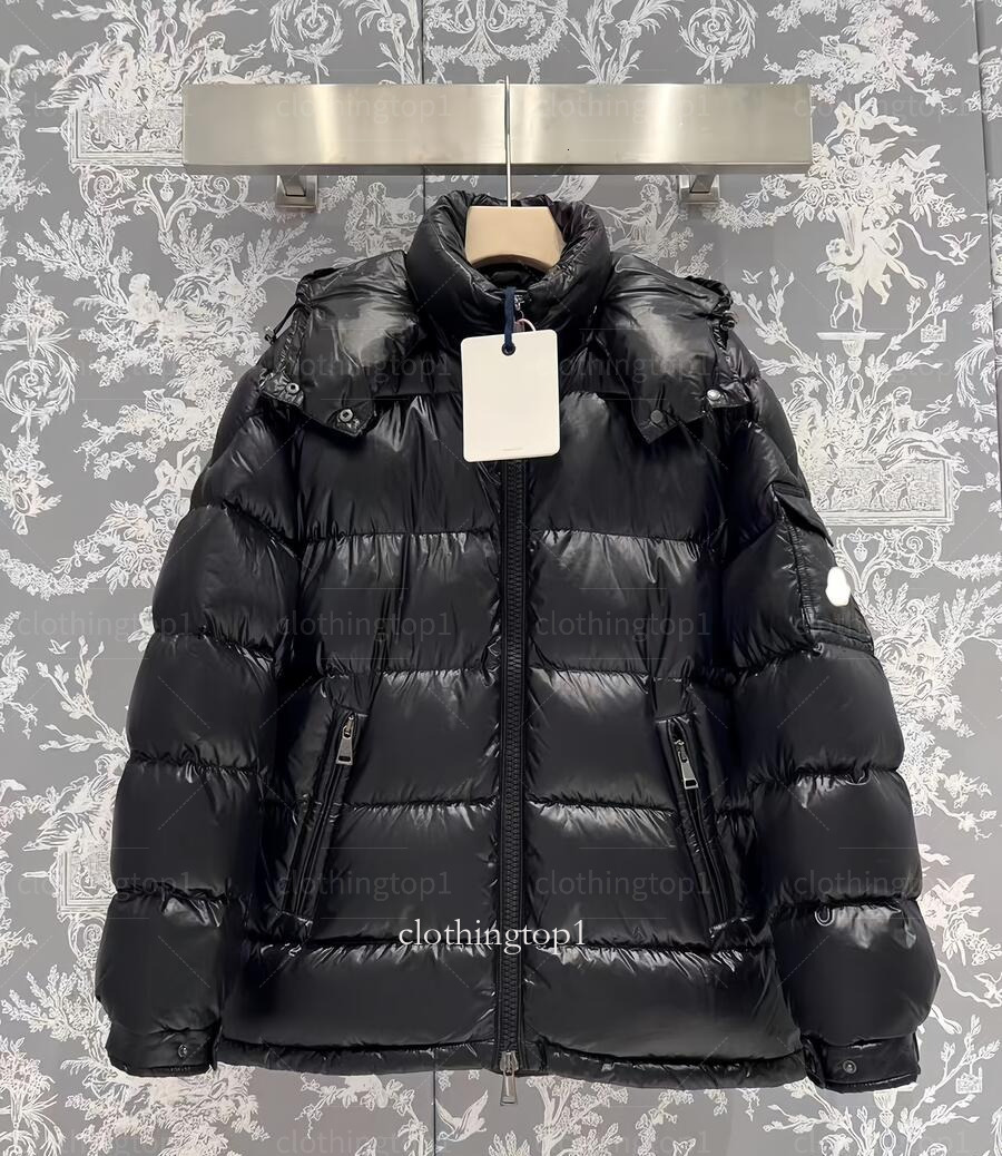 Monclerpufferjacket Vest Designer Gilet White Duck Down Puffer Luxury Down Moncleur Woman Womens Feather Filled Material Vest Graphite Couple Moncleae 41c