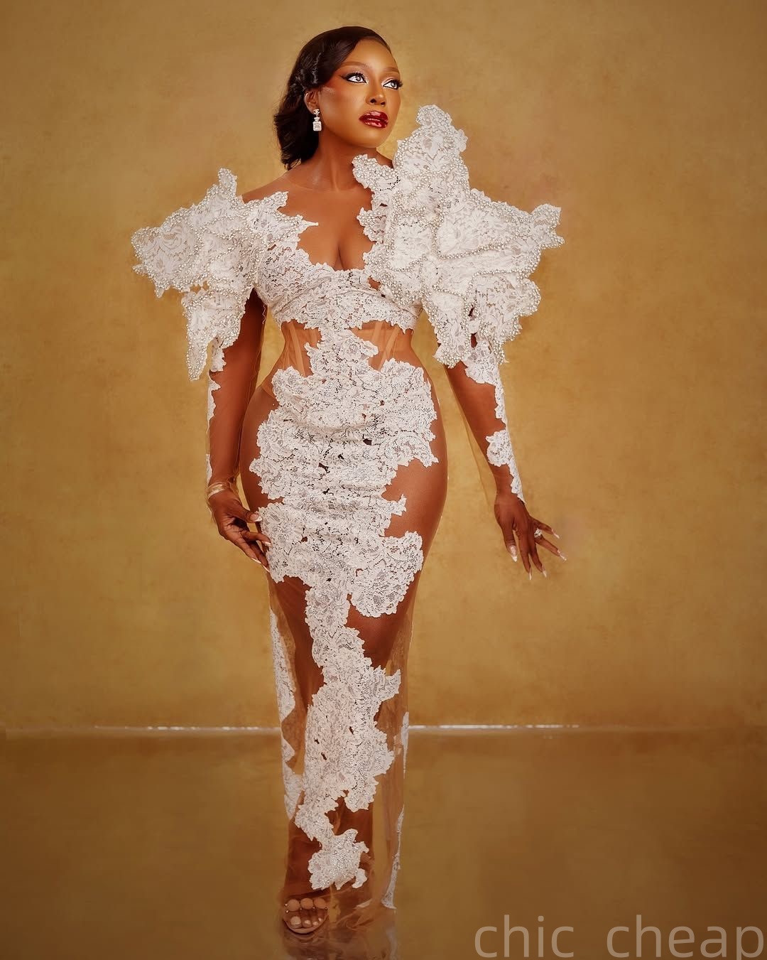 2025 Arabic Aso Ebi Plus Size Ivory Sheath Beach Summer Wedding Dress Floral Lace Beaded Ankle Length Vintage Bridal Gowns Dresses ZJ0557