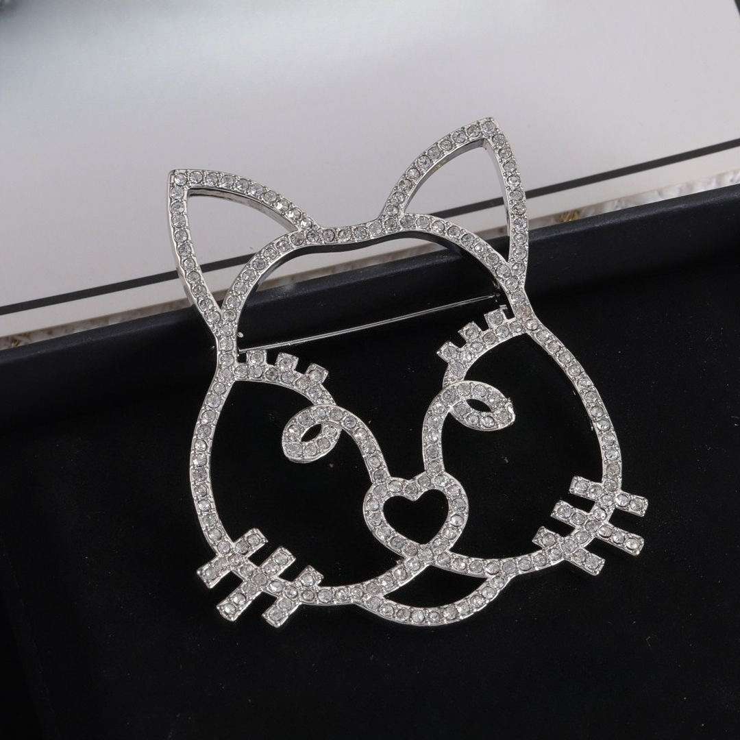 luxury Elegant Gold Plated Brand Designer Letters high quality Brooch Fashion Famous Women Letter Pearl Crystal Rhinestone Suit Pin Jewelry gift
