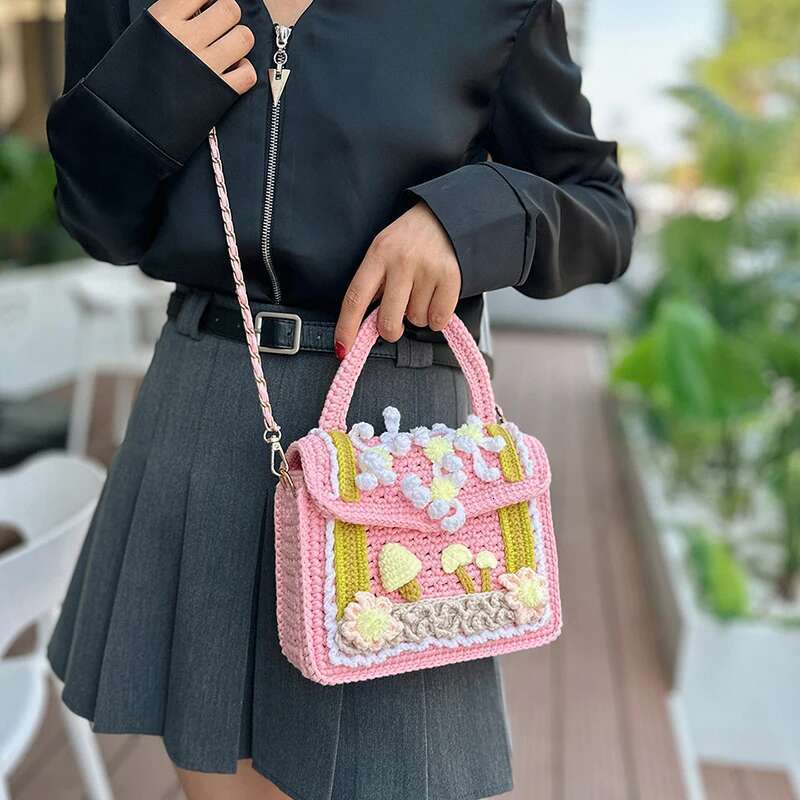 Mini Small Square For Ladies Fashion Knitting Shoulder Women Handmade Crochet Woolen Handbag 2023 Designer Woven Bag Sac