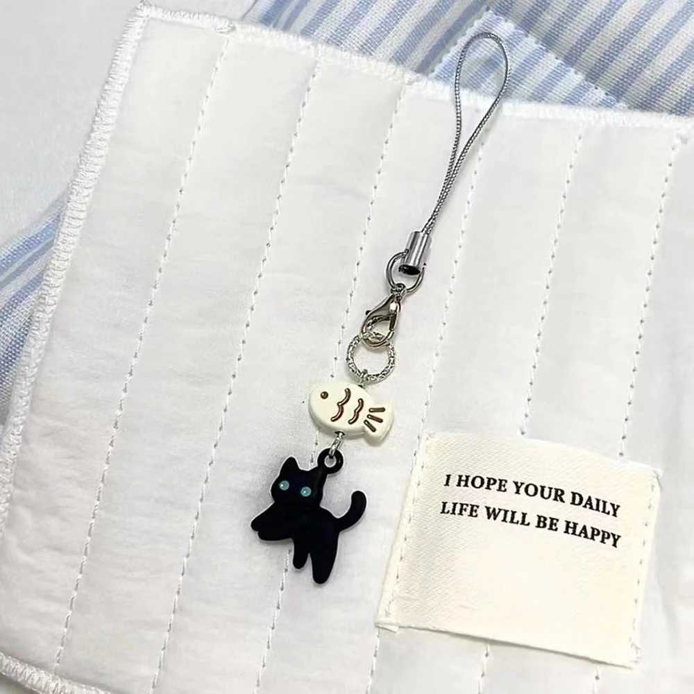 Cute Black Cat Keychain Cartoon Mobile Phone Chain Camera Earphones Pendant Bag Decorative Chain Kawaii Keyring Y2K AccessoriesW251103