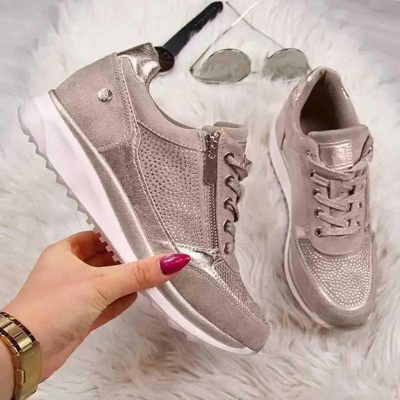 Summer sports shoes womens solid color lace version platform shoes Fashion Plus size vulcanized shoes Zapatos De Mujer 2023 Z250403
